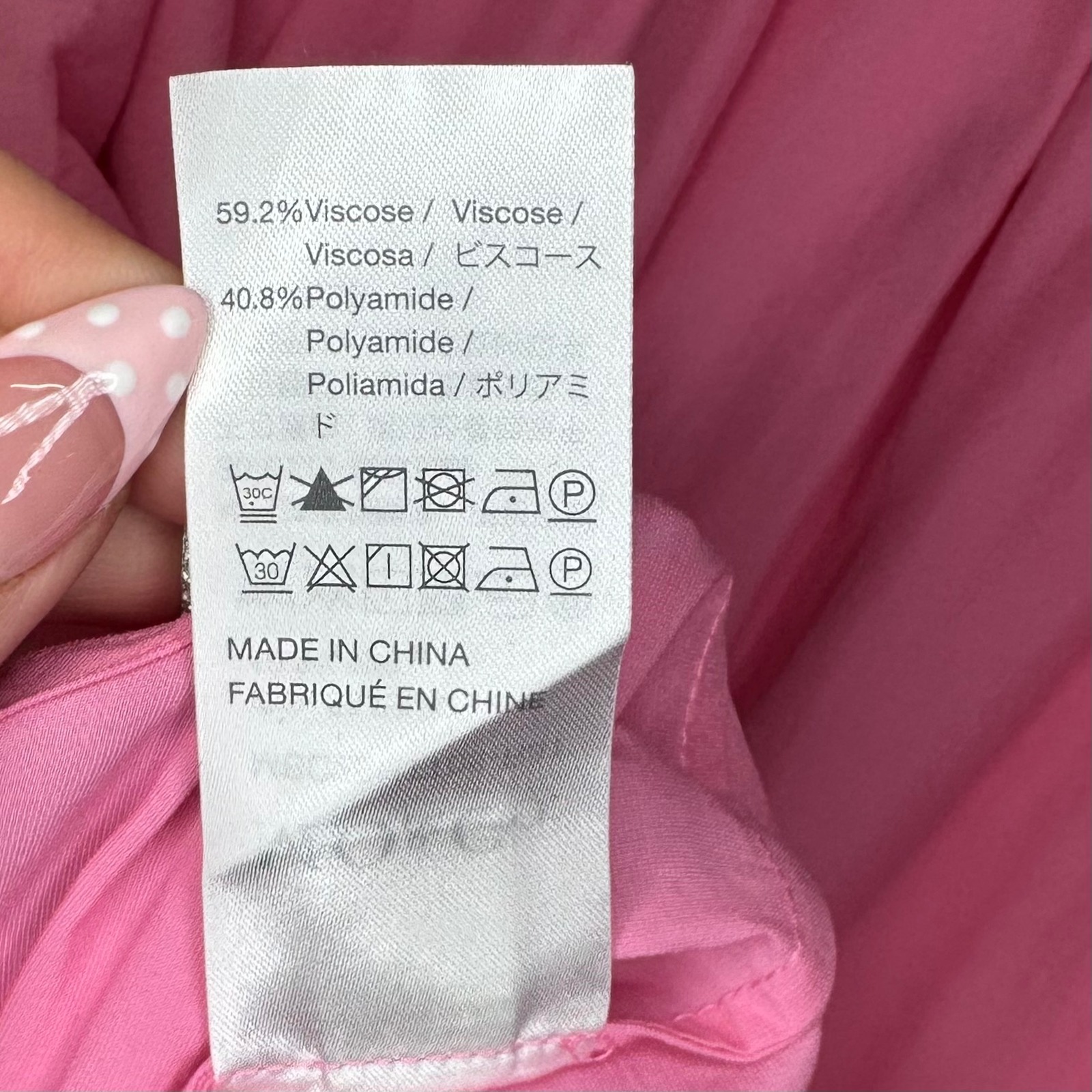 Nwt Mo&Co. Pink Pleated Back Hidden Button Down Shirt Size M — image 5 of 8